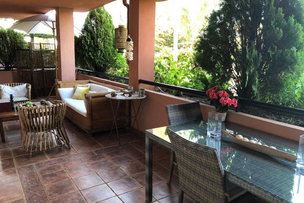 Puente Bright Terrace, Pool & Garden View Marbella