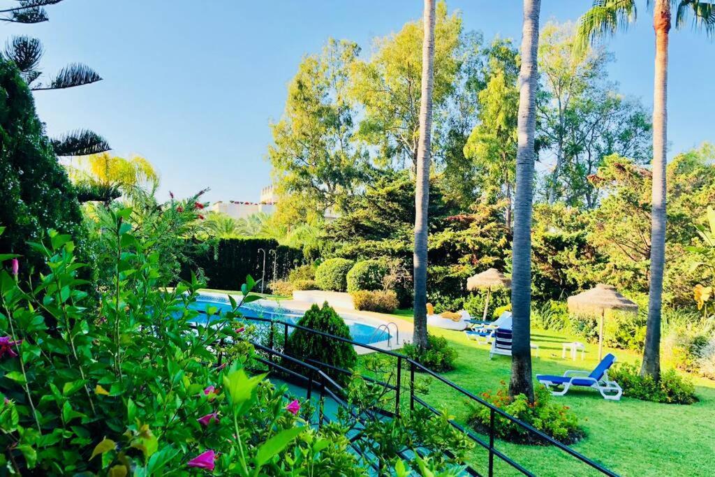 Puente Bright Terrace, Pool & Garden View