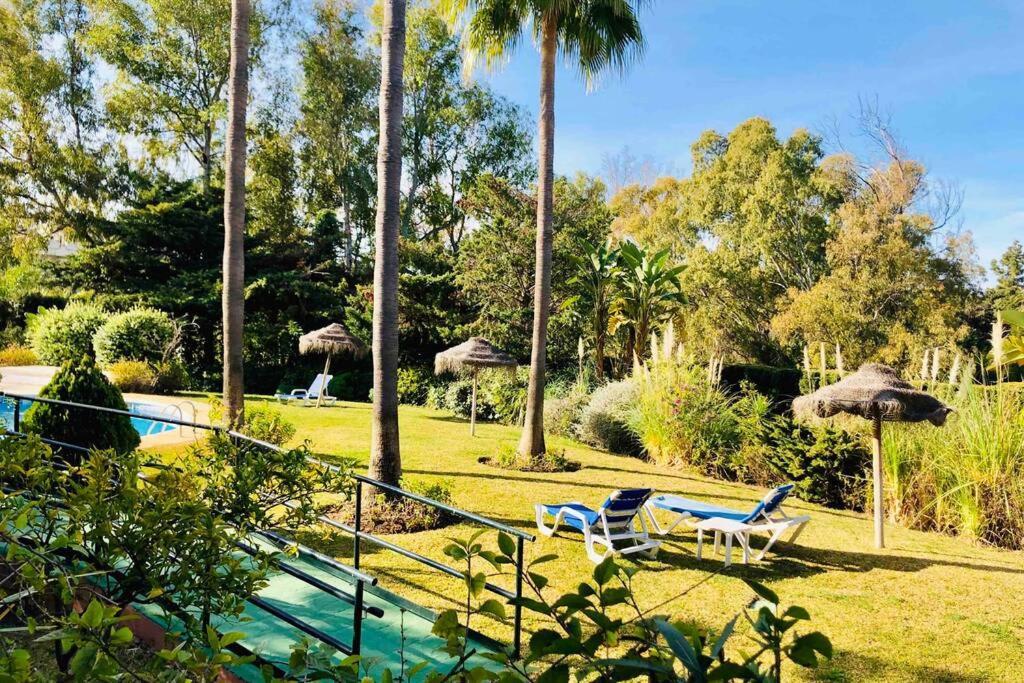 Puente Bright Terrace, Pool & Garden View