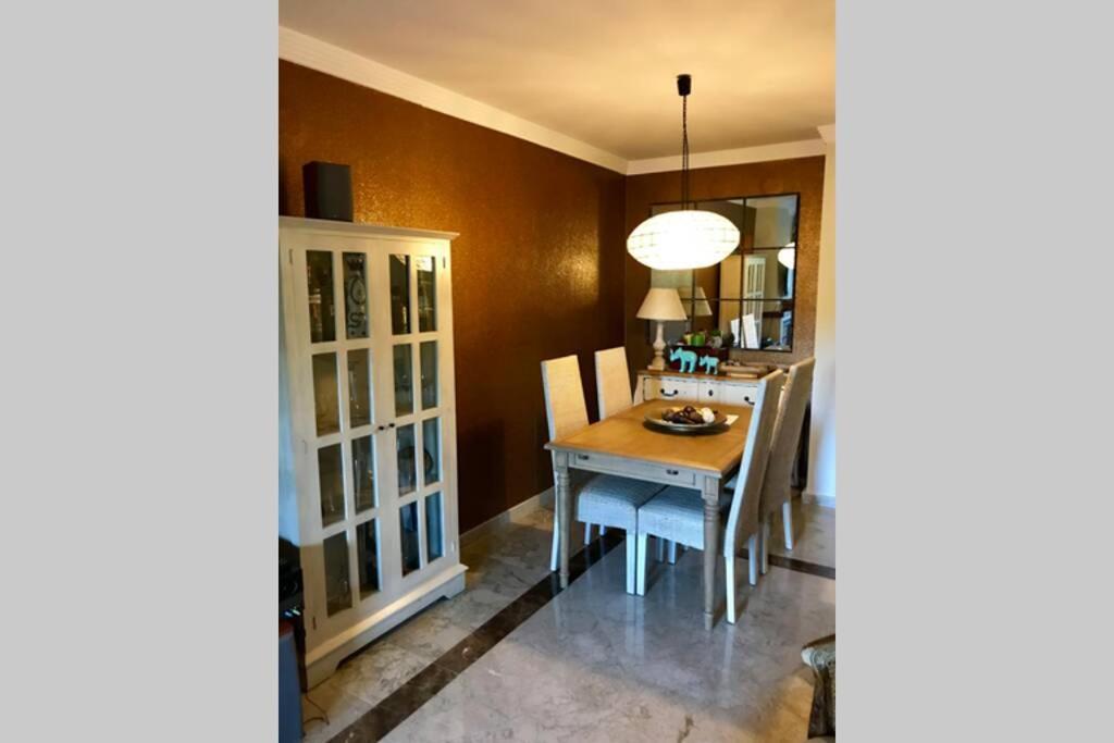 Appartement Puente Bright Terrace, Pool & Garden View