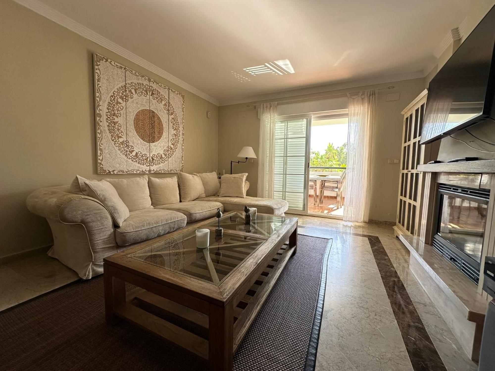 Puente Bright Terrace, Pool & Garden View * Marbella