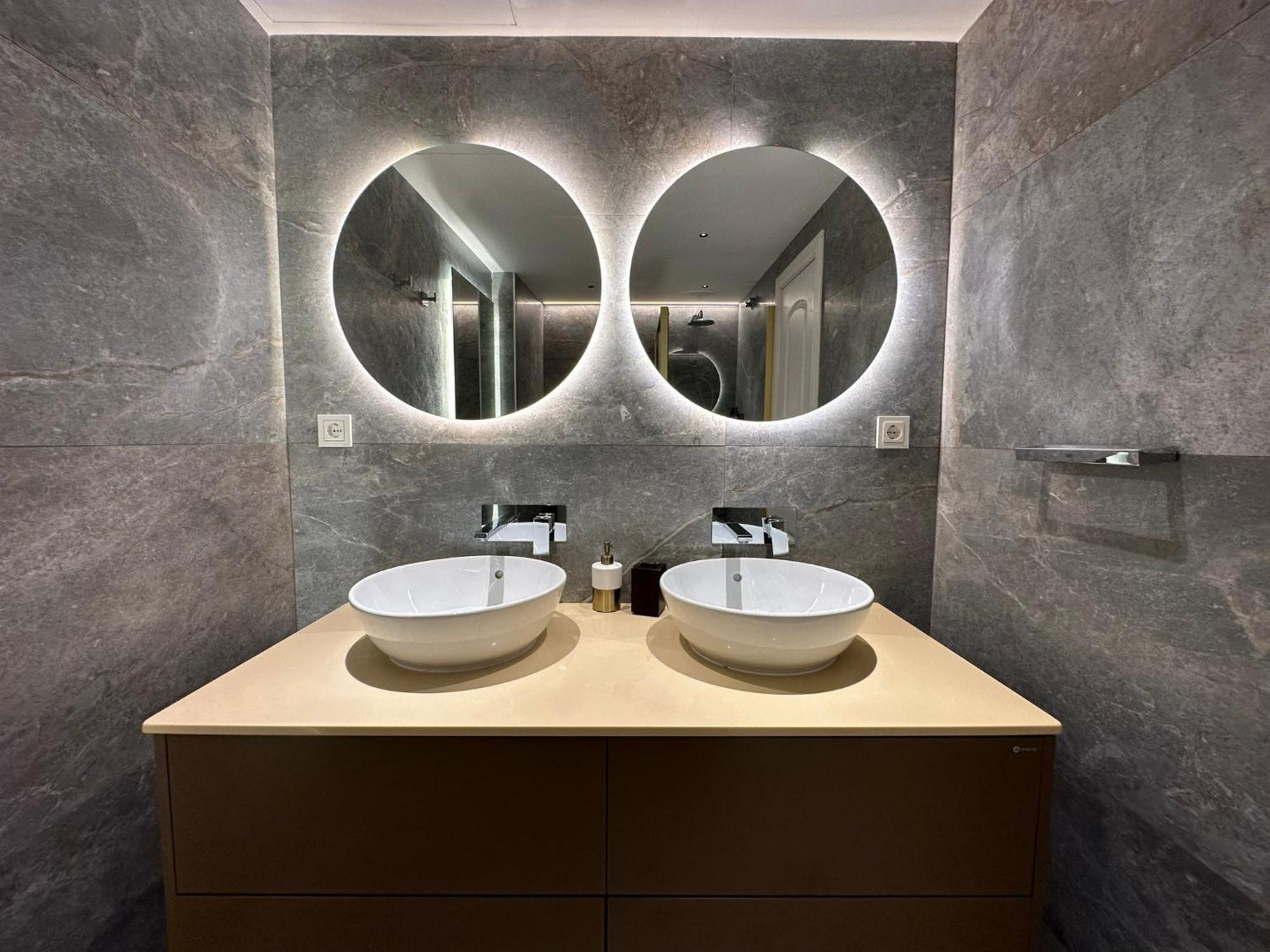 Puente Bright Terrace, Pool & Garden View Apartment *