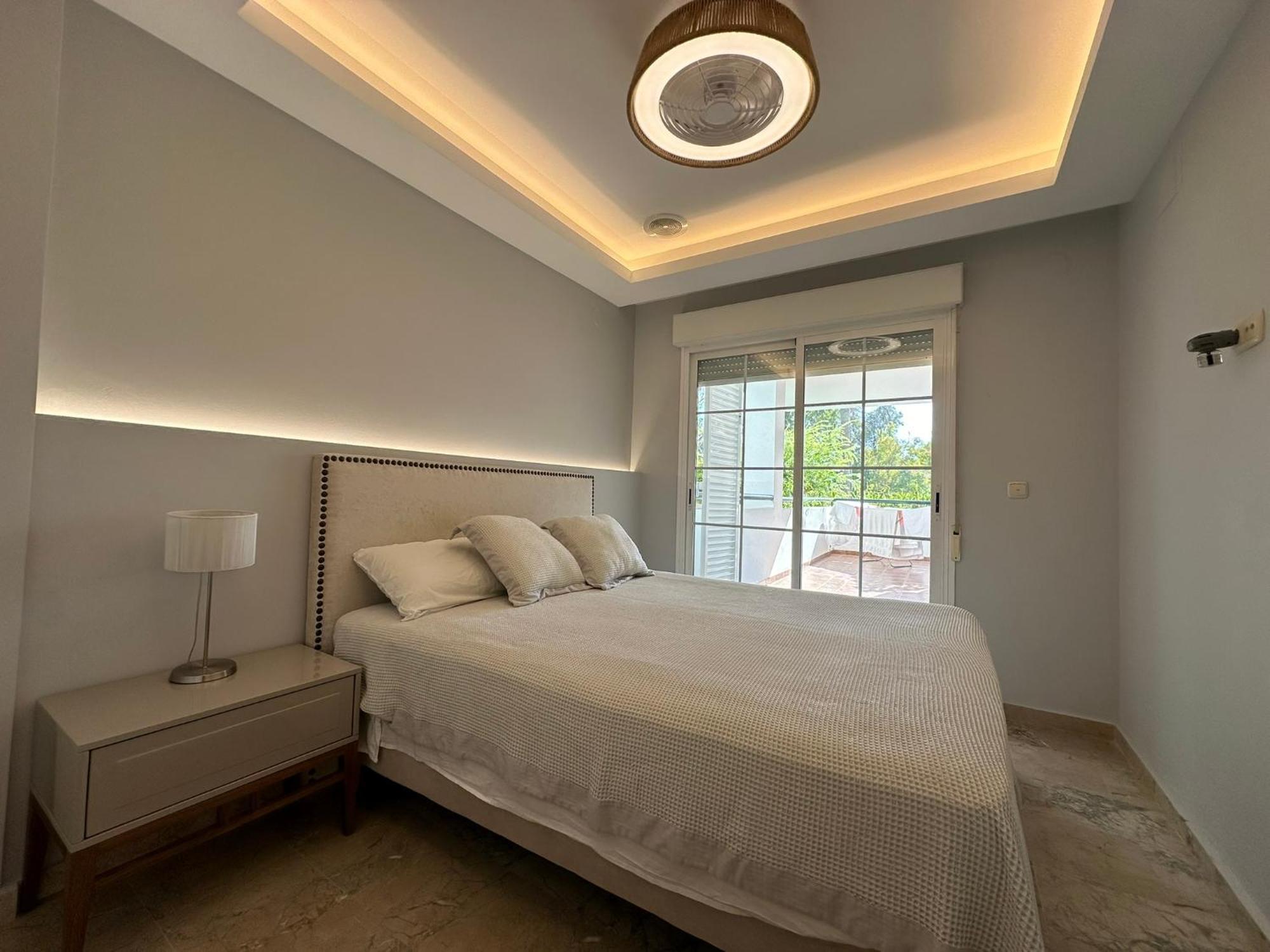 Puente Bright Terrace, Pool & Garden View * Marbella